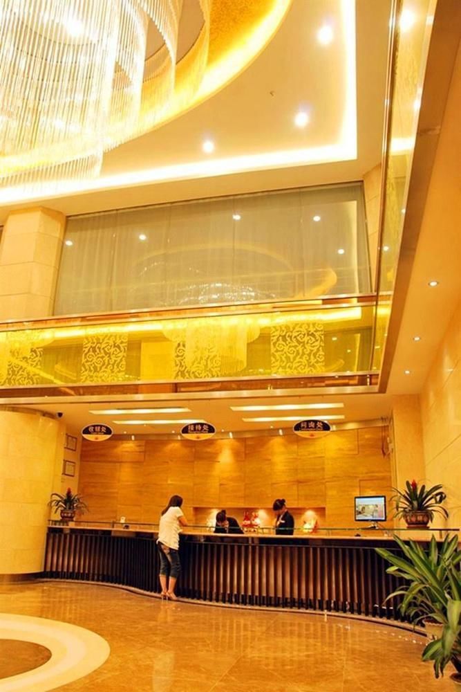 Vienna Hotel Qingyuan Lianjiang Road Exterior foto