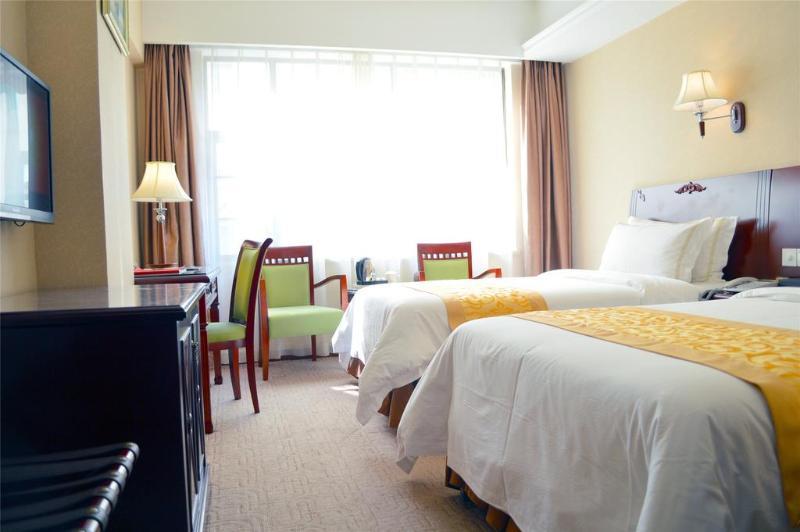 Vienna Hotel Qingyuan Lianjiang Road Exterior foto